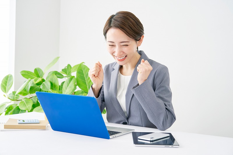 事務員